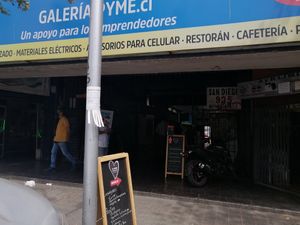 Restaurante de comida italiana-fusion, atendido por su dueño. Ubicada dentro de la galería at il Cuore Pastas in Santiago