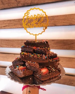 Brownies   at Green Island in Puerto Baquerizo Moreno