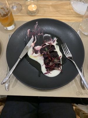 Roasted beetroot starter at TERRA in Funchal