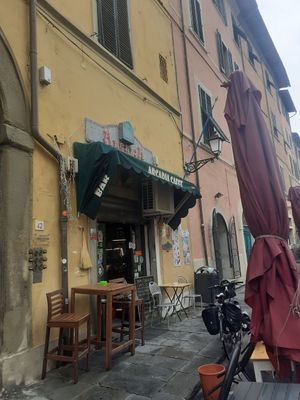 Entrance at Arcadia Caffe in Pisa