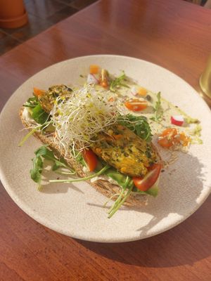  at Neighbours in Tenerife