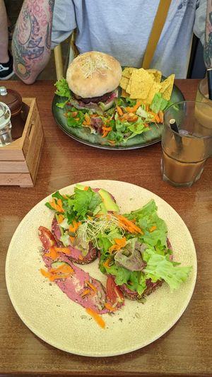  at Neighbours in Tenerife