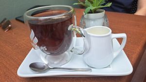  at Neighbours in Tenerife