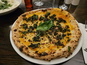 Pizza Pumpkin with crispy kale (yum.yum) at Bianco's in St Julians