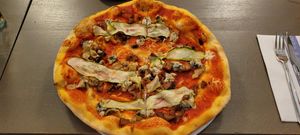  at De Pizzabakkers in Arnhem