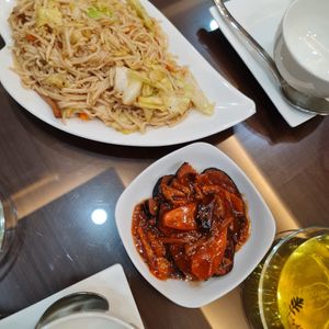 Noodles and sweet sour fish ( vegetarian) at Water Drop Teahouse in Metro Manila