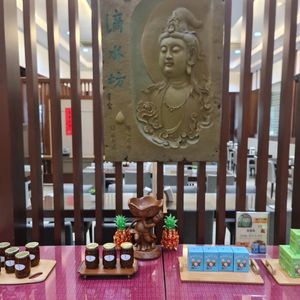  at Water Drop Teahouse in Metro Manila