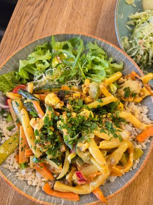 Yellow curry at Green Way - Food For Life in Sopot