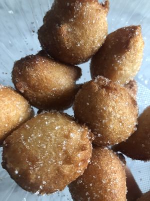 Le frittelle di Carnevale  at Animo Cucina Naturale in Brescia