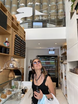 Shop  at Akbar in Tel Aviv