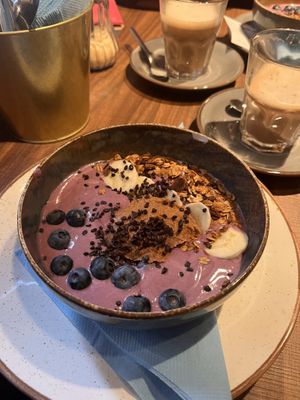 Emma’s açai bowl  at WASBAR in Bruges