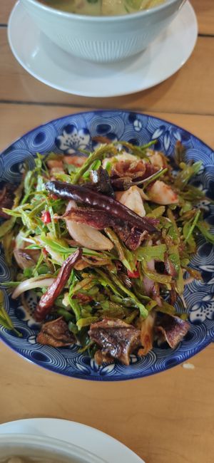Tamarind leaf salad at Malakor Kitchen and Cafe - ร้านมะละกอ in Ayutthaya