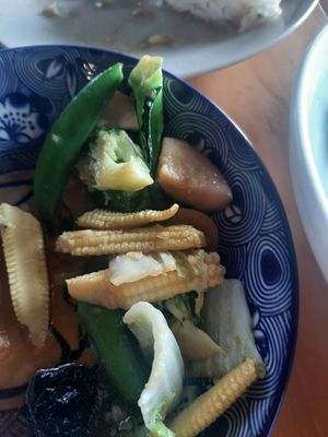 Stir fright vegetables at Malakor Kitchen and Cafe - ร้านมะละกอ in Ayutthaya