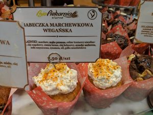 vegan muffins at Bio-Piekarnia Ziarno - Dworcowa in Gdynia