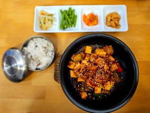 Tofu sauté pimenté. at Sodam in Paris