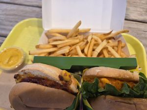 BBQ Bacon and Buffalo Chicken at Plantees in Orlando