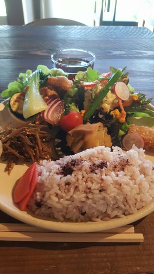 Yum at Komeday no.1 in Taki