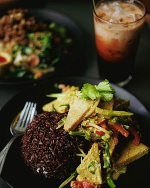Soft Jackfruits Stir fry with Riceberry at Kati Vegan Thai in Kirkland