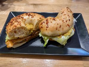 Vegan le sombrero with guac and vegan patty at Shake House in Beziers