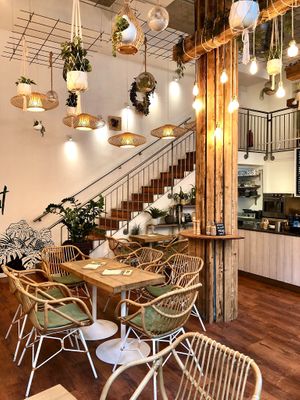  at Hanging Out Café in Hamburg