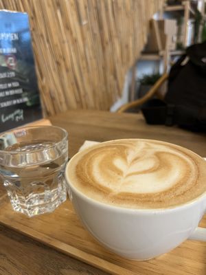 Coffee with oatmilk   at Hanging Out Café in Hamburg