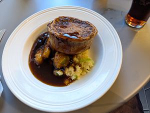 Pie and mashed potatoes at Mother Mash in London