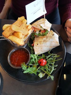Gemüse Wrap (vegan) at Kaefers in Hartberg