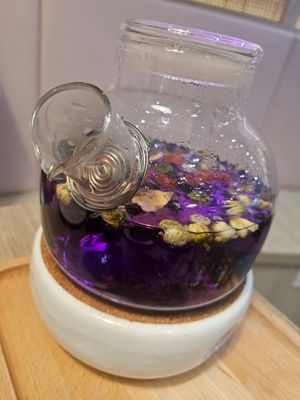 Black Goji berries with chrysanthemum red dates tea~ 17/10/23 at Lotus Café 蓮心食坊 - Hougang in Northeast Singapore