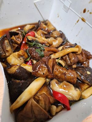 Assorted mushroom ~6/4/24 Grab at Lotus Café 蓮心食坊 - Hougang in Northeast Singapore