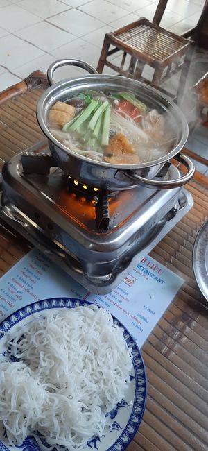 Hot pot the magic jnside at Thanh Lieu in Hue
