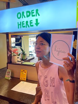 Place your orders, pay and then wait for food to be ready at Hijau - 绿 in Kuala Lumpur