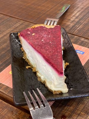 raspberry cheesecake at Hijau - 绿 in Kuala Lumpur