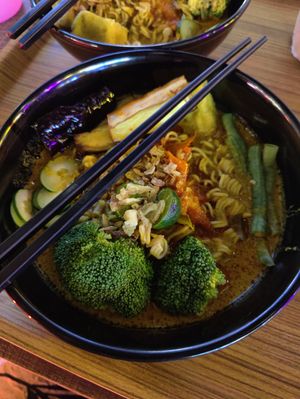 Indomee Kari (ramen noodles in curry) at Hijau - 绿 in Kuala Lumpur