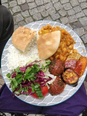 Daily special plate at Köstlich Vegan in Tubingen