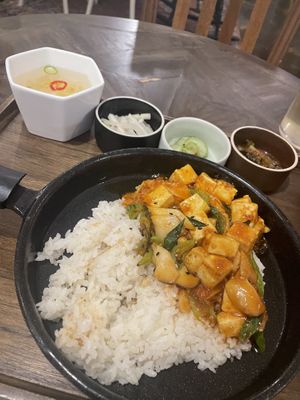   at Cho Jejene Sigtag - 제제네식탁 in Sokcho-si