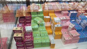 gespart, green-groove and more @veggieworld at CasseNoisettes - Maybe closed in Paris