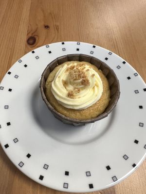 Ginger and jam cupcake  at Vigour & Virtue in Buxton