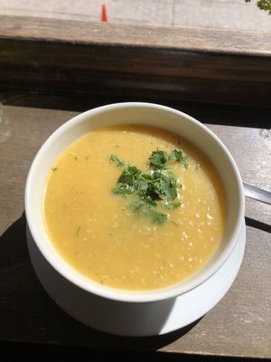 Crema Andina at Koricancha in Ollantaytambo