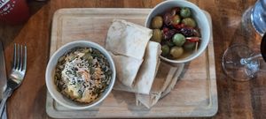 Hummus starter at The Boathouse in Ellesmere