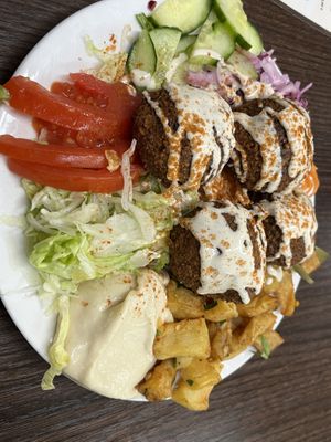 Falafel plate   at Imbiss Beirut in Stuttgart