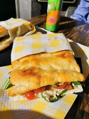 Yummy! at Twins Gourmet - Kiosk in Sorrento
