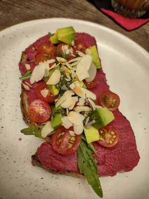 Hummus toast 👍🏽👍🏽 at Good Eats in Hoi An