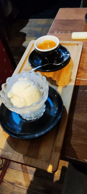 Vegan affogato "vegan ice-cream with a shot of espresso" 10/10 at Ottoman Coffeehouse in Glasgow