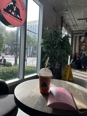 Great place #Veganuary at Joe & The Juice in Miami Beach