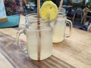  at La Cantine du Cru in Marseille