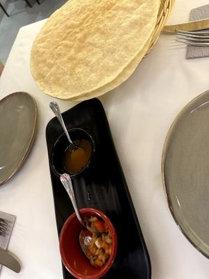 Papadams at Kathmandu Cánovas in Valencia