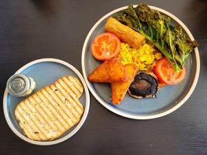 Heavenly Vegan at Cafe Notos in Rhosneigr
