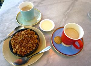 crumble + coffee at Cafe Ginger in Paris