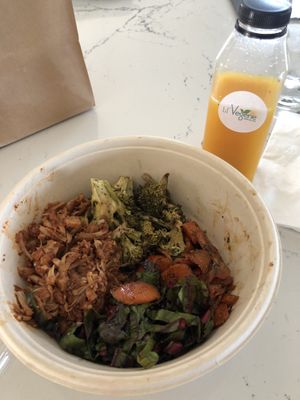 BBQ jackfruit  at Lil' Vegerie in Redondo Beach