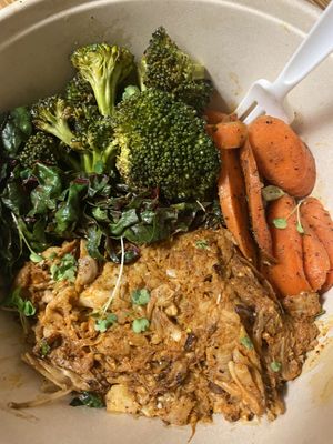 BBQ Jackfruit bowl   at Lil' Vegerie in Redondo Beach